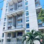 apartamento cerca al mar
